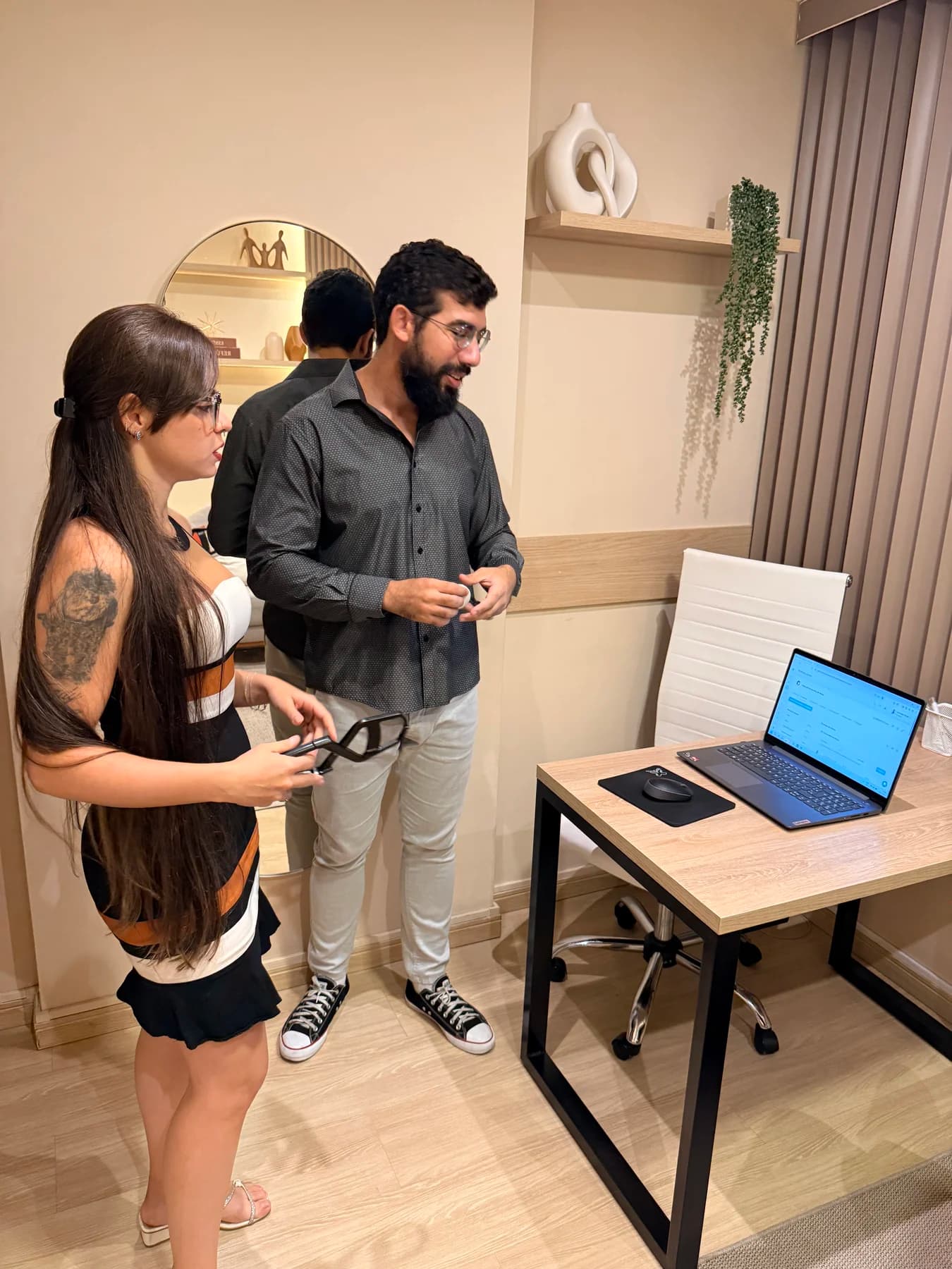 Profissionais MetaKairos em atendimento